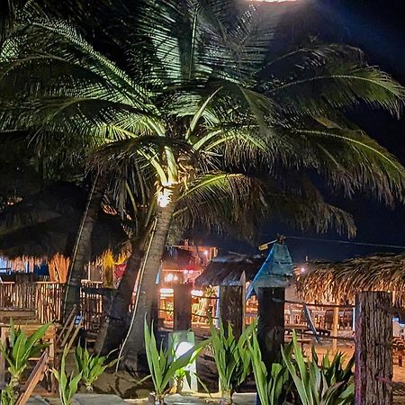 Atteriya Chill Hotel Arugam Bay Exterior photo